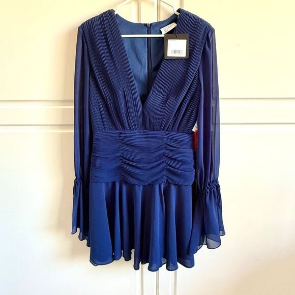 NWT Ieena for Mac Duggal  Pleated Bell Sleeve Chiffon Cocktail Mini Dress, Size - Picture 7 of 12